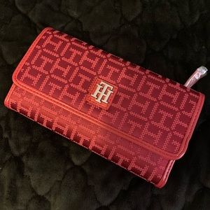 Tommy Hilfiger Wallet